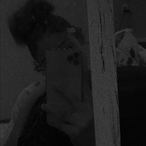 Meet your Posher, Ariona